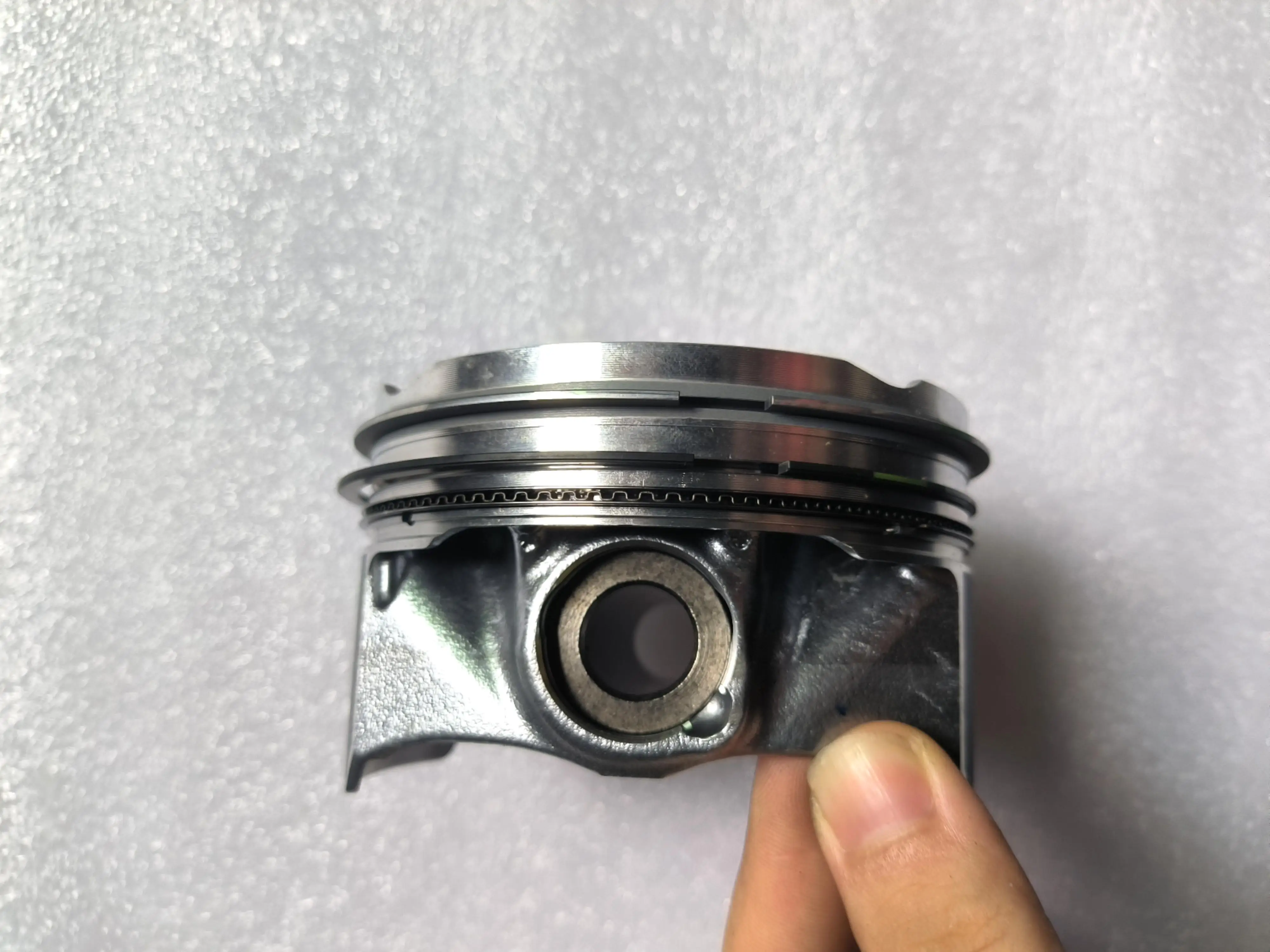 Piston assembly For Ford Mondeo Kuga Edge U375 Everest Transit Tourneo Territory 2.0T Vigus Yusheng S350 FB5E6K100AA1 Original