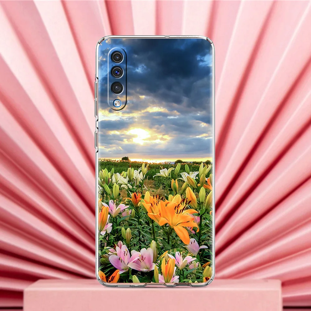 Lily Flower Print Phone Case Cover – Realistic Design