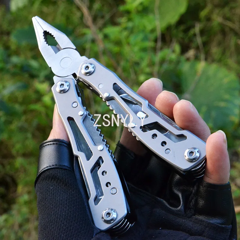 RoverTac Pocket Knife Multi Tool Tactical Knife Multitool Knife