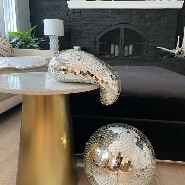 Boule de Chang fondante pour décoration murale, boule scintillante, lumière réfléchie, sculpture pop art moderne, décoration d'intérieur, Maximalist Eye-Catching 2
