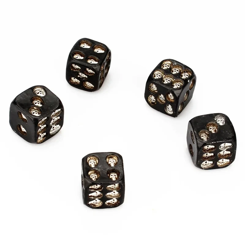New 5pcs/Set 18mm Resin Skull Dice Statue Halloween Board Game Dice Office Desk Decor Toy Halloween Party Decoration