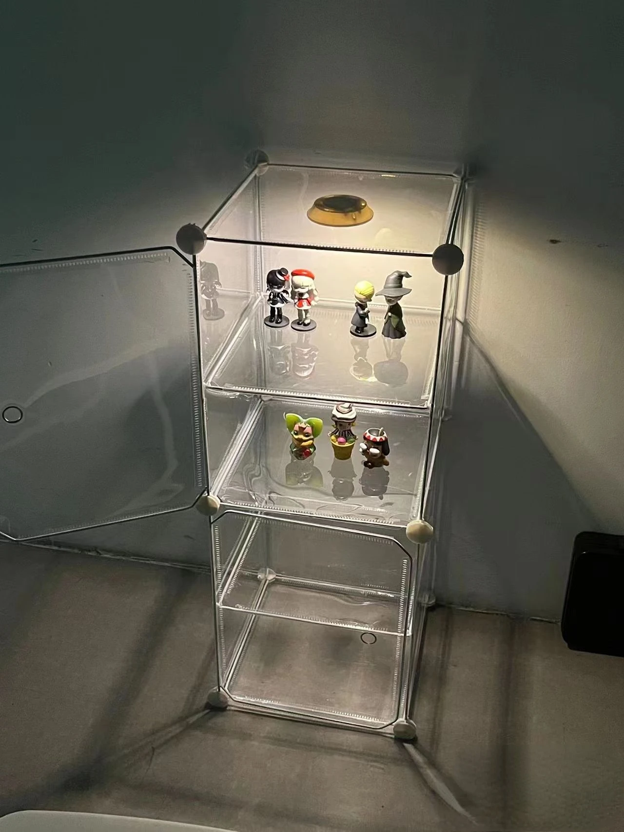 Description Picture 4 of itemHand-Made Display Cabinet Storage Box Imitation Glass Transparent Ornaments Model Toy Display Display Shelf