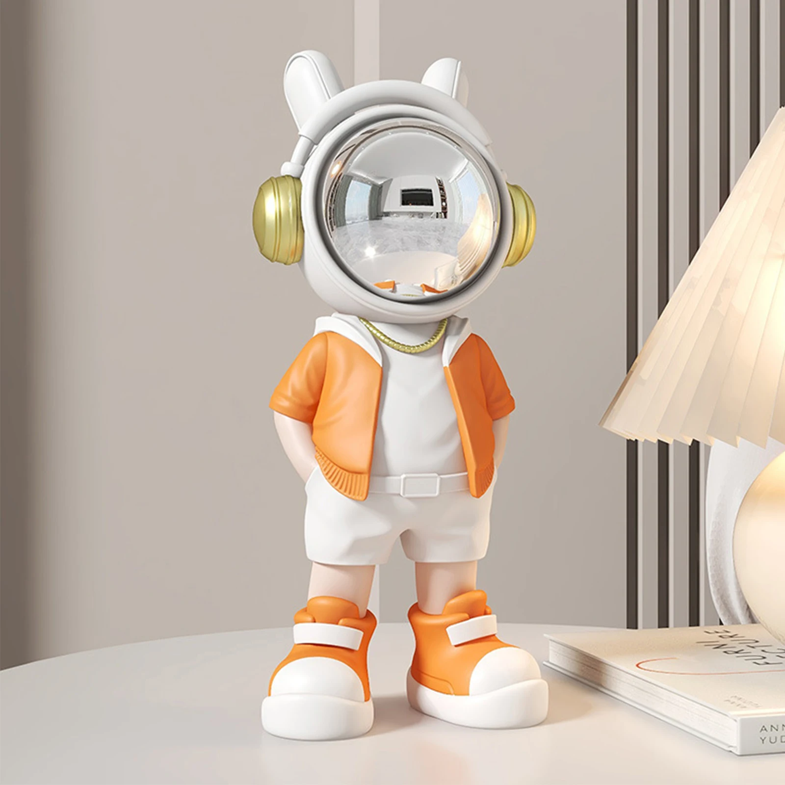 Nordic Resin Astronaut Sculpture Creative Home Decor Cartoon Animation Spaceman Doll Statue Living Room Office Desktop Ornaments