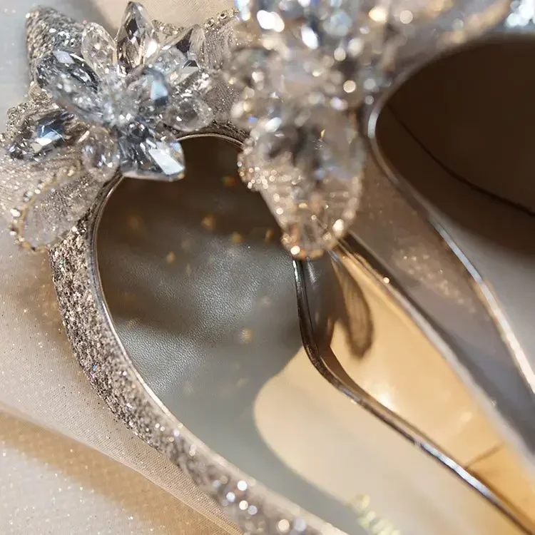 French Crystal Silver High Heels Womens 2024 New Bow Solid Shining Womens Shoes WOMEN Pointed Toe Casual Pumps 2