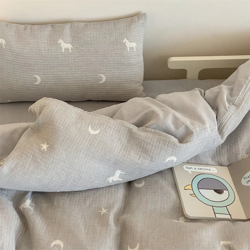 

Baby Bedding Set Bear Star Moon 3 Layers Muslin Jacquard Crib Bedding Kit Duvet Cover Sheet Pillowcase Without Filler