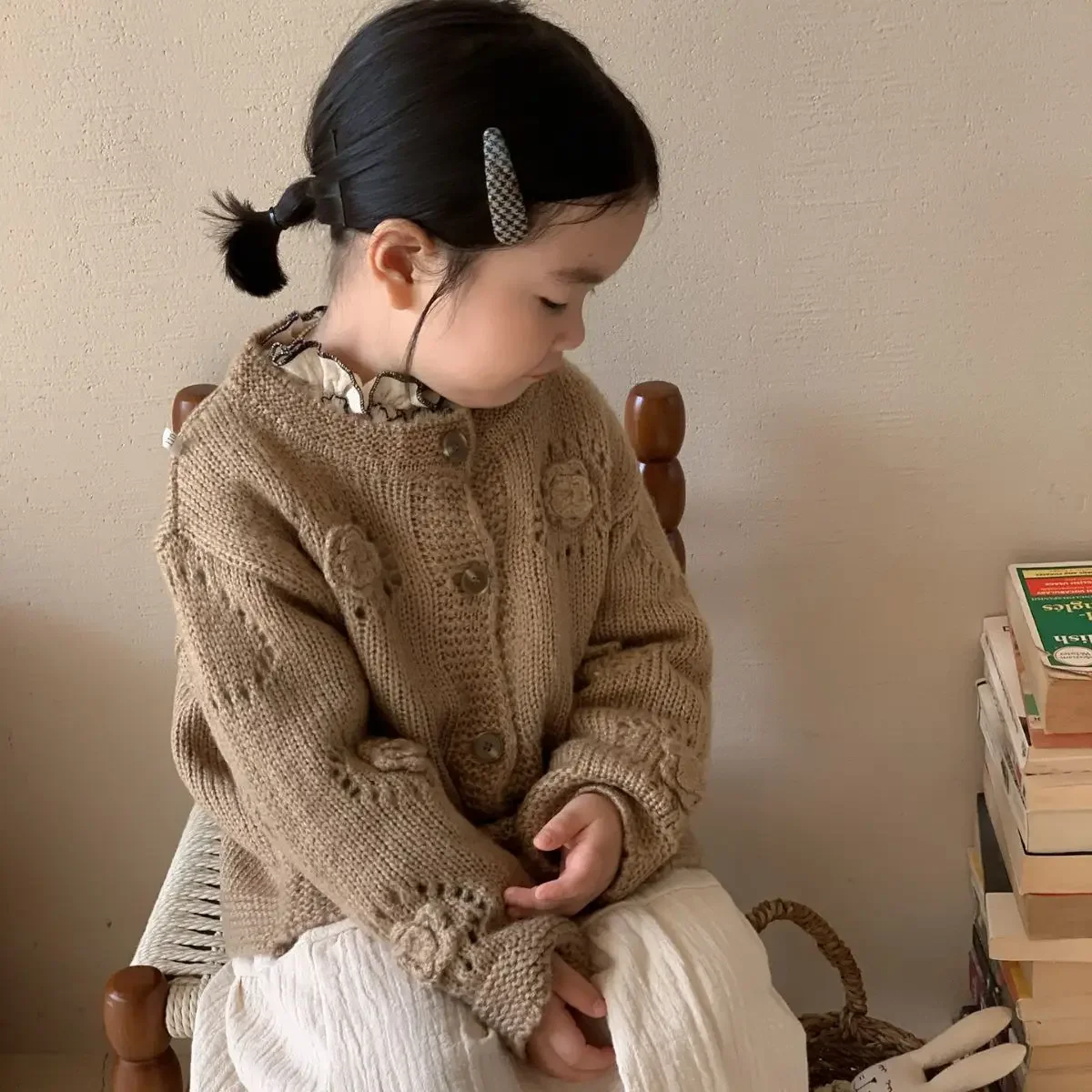 

Girl's Knitted Cardigans 2023 Autumn New Baby Girls Longsleeve Sweaters Flowers Hollow Out Kids Coat Children Top Jackets