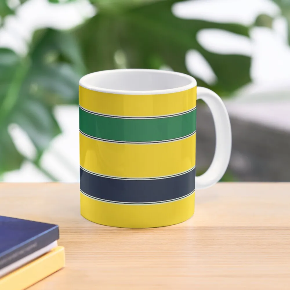 tasse-a-cafe-avec-casque-ayrton-scannelle-mug-standard