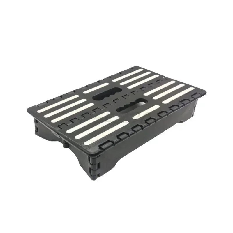 Home Anti Slip Folding Stool Elderly Assistive Half Step Ladder Portable PP Plastic Folding Chair