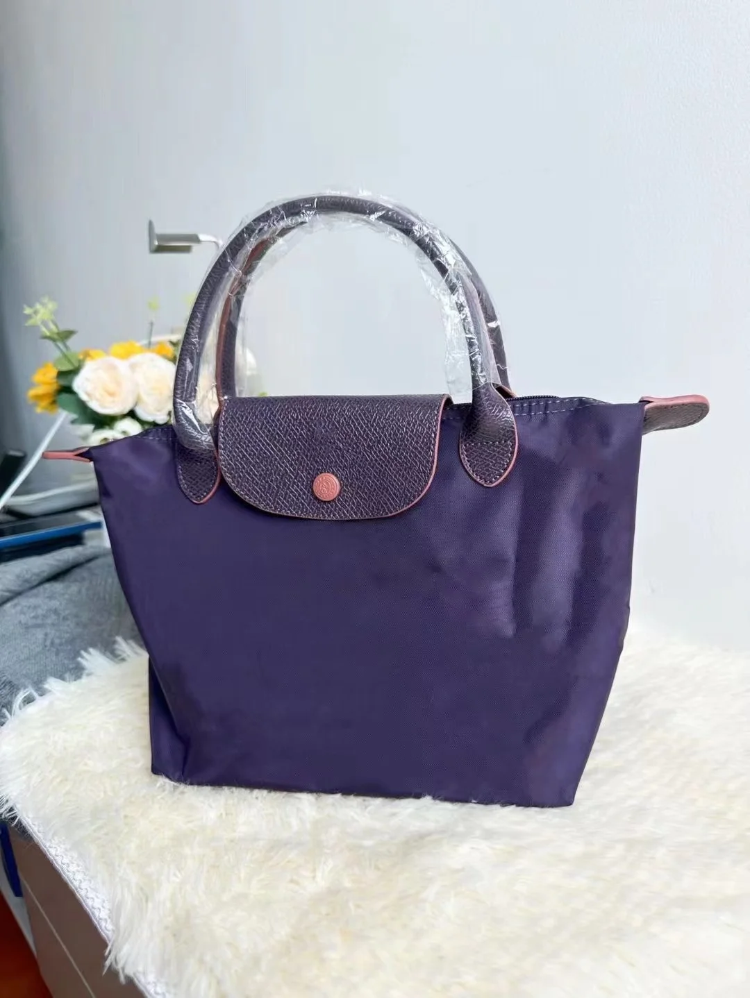Bolsos plegables tipo hobo, bolsos clásicos para mujer, bolsos de hombro bordados, bolsos de nailon a la moda para mujer, bolsos de compras de alta calidad