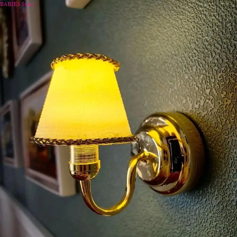 C9GB 1:12 Dollhouses Wall Lamp Sconce 피겨 척하는 플레이 세트를위한 조명 장난감