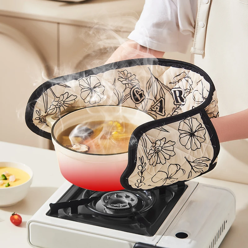 Heat-resistant Gloves for Home Kitchens Thickened One-piece Insulation Baking Tools High-temperature Resistant Ovens