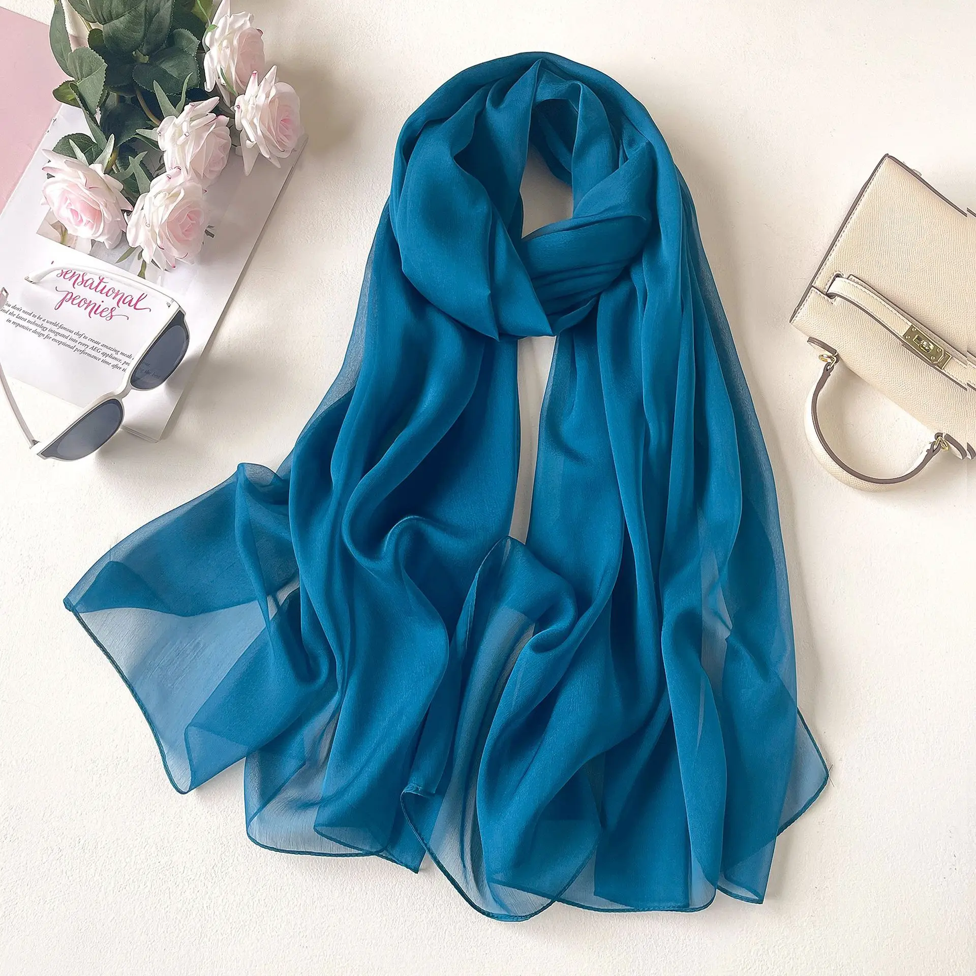 

Brand Women Fashion Silk Scarf Solid Scarves Summer Lady New Design Shawl and Wraps Foulard Female Headkerchief Hijab Bandana