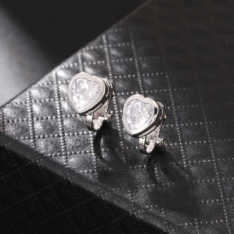 Cute Sparkly Round Heart Zirconia Non Pierced Earrings Female Graceful Elegance Clip on Earrings Women's Jewelry Trendy ear clip earrings clip earrings ear clip ear accessories