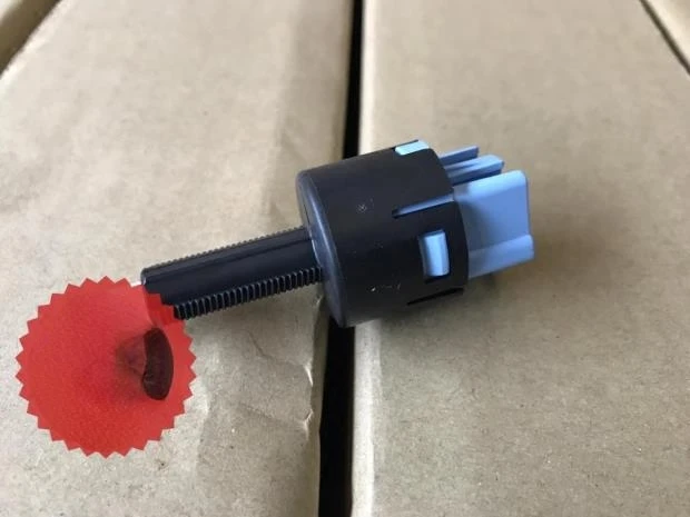 

For Mitsubishi V73 V93 Outlander Lancer ASX Grandis Original Brake Light Switch