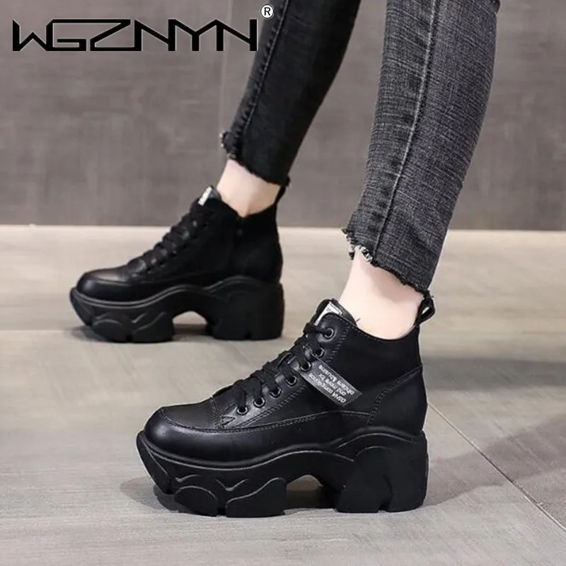 

Новинка 2023, брендовые осенние ботинки на высокой платформе, женские ботильоны на толстой подошве, кожаная повседневная обувь на танкетке, зимние ботинки на массивной подошве