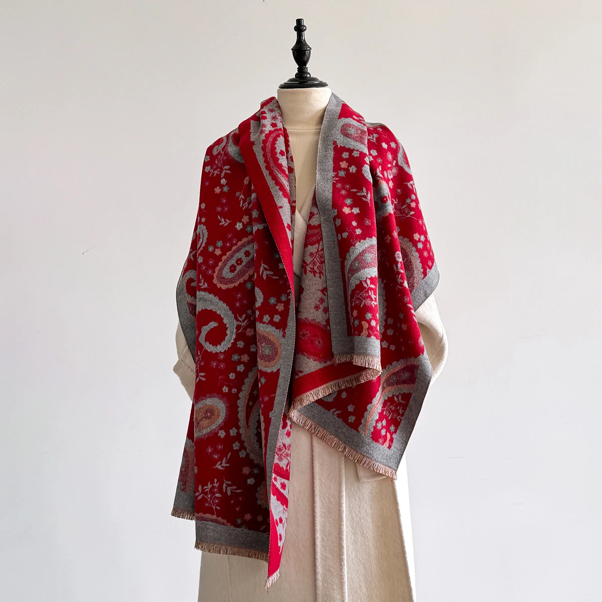 Women Cashmere Scarf Winter Paisley Patterned Thick  Warm Blanket Scarf Cashew Flower Scarves Fashionable and Luxurious