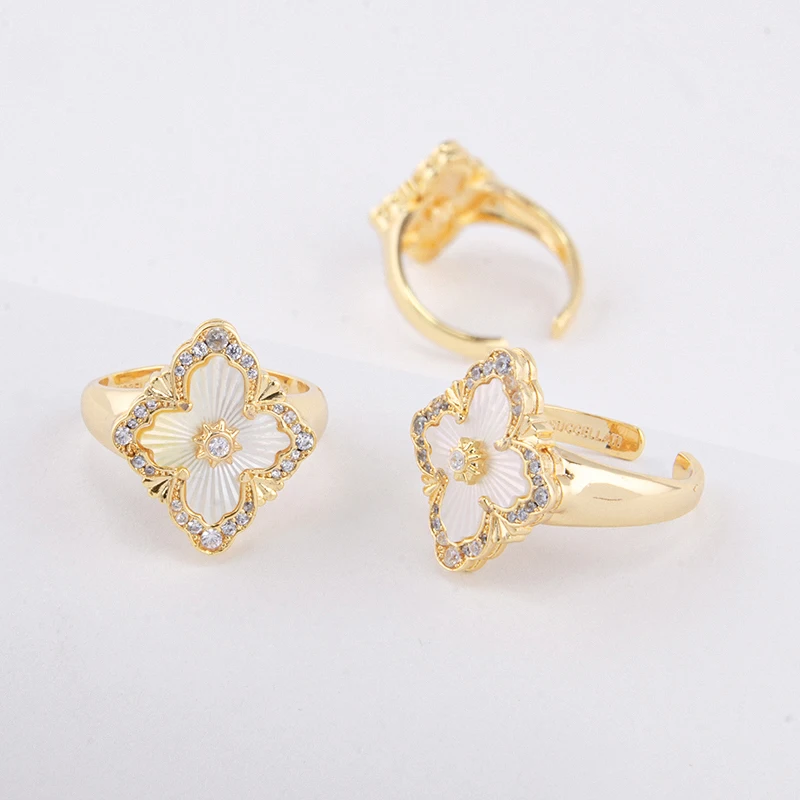 

Four Leaf Flower Open Rings Natural Mother of Pearl Ring Golden Women's Elegant Clover Jewelry for Party Wedding