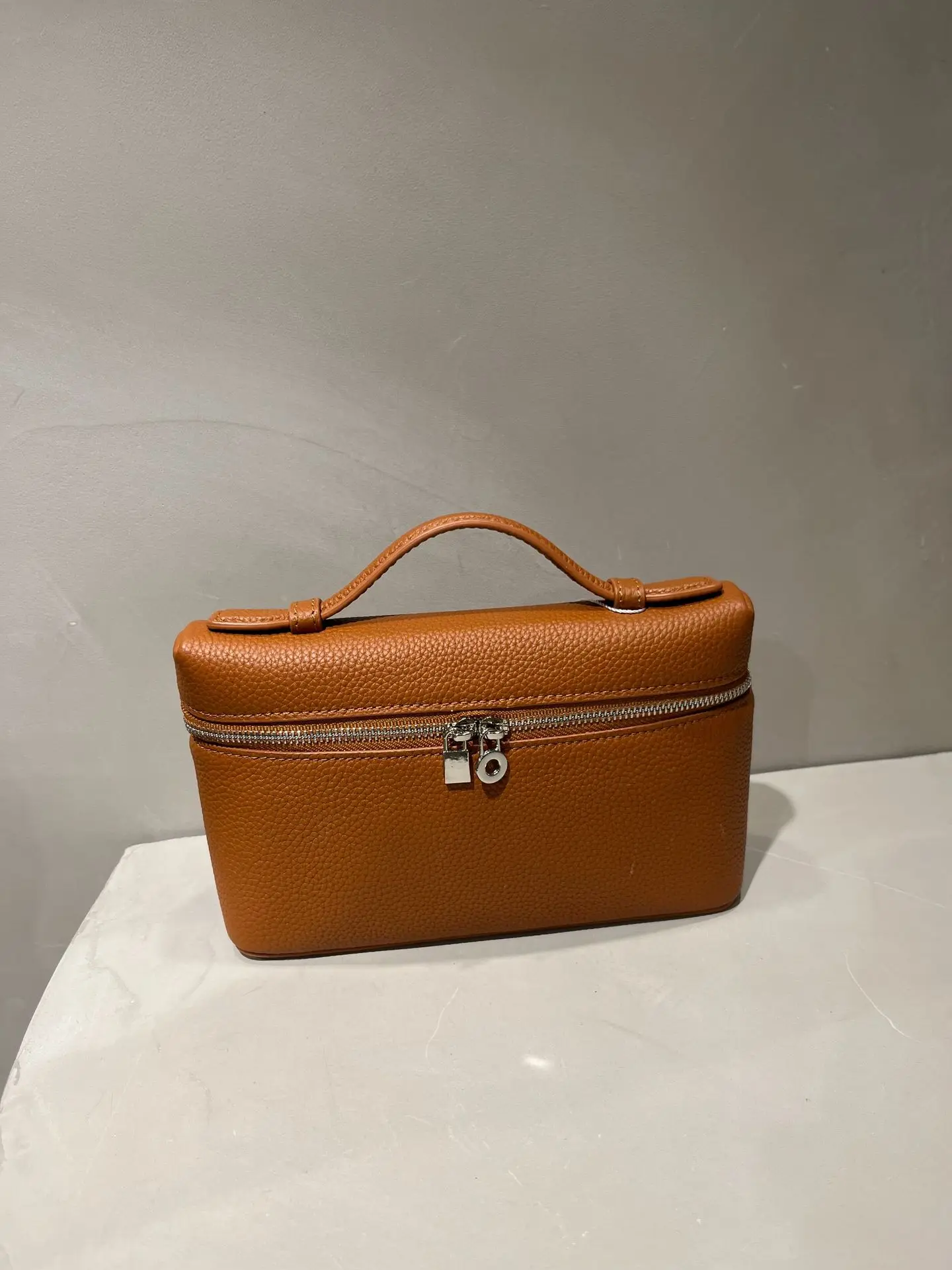 Dave&Di  French Fashion Ladies Retro Canvas Top Layer Cowhide  Simple Fashion Handbag One Shoulder Messenger Bag Women