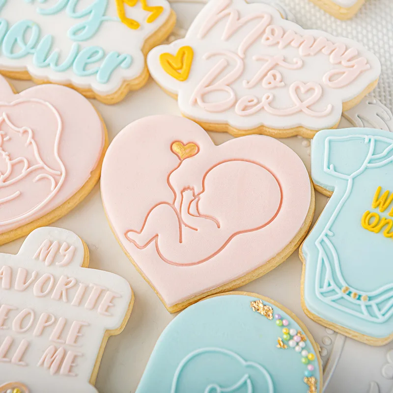 Baby Mom Embossing Stamp Acrylic Cookie Cutter Mold Pregnant Biscuit Cutter DIY Baking Biscuit Pastry Tools Fondant Sugar Craft