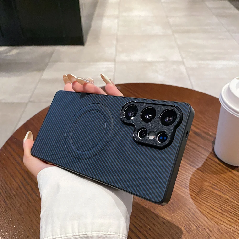 حافظة هاتف مغناطيسية من ألياف الكربون لهاتف سامسون...