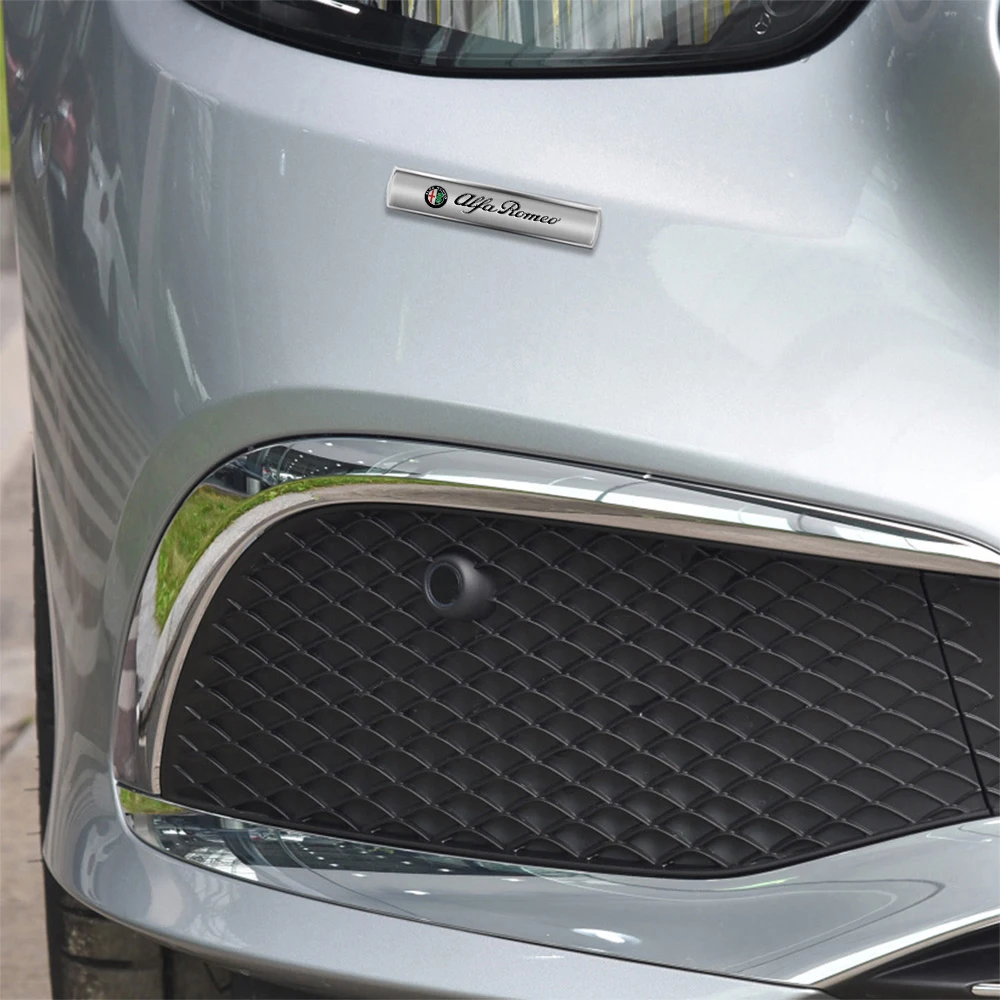 Alfa Romeo Metalen Auto Embleem - Waterbestendigheidstest