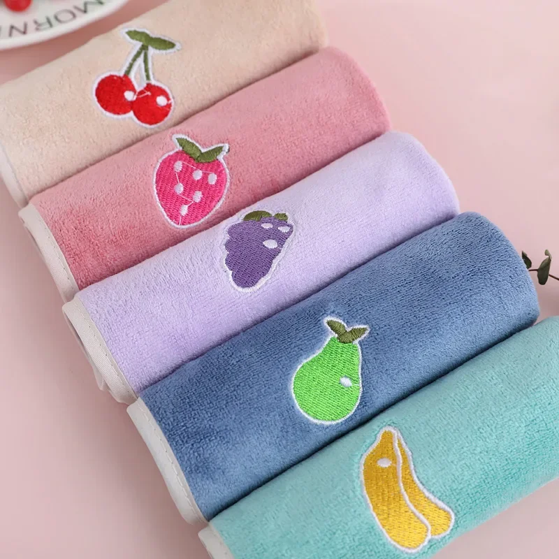 Cartoon Baby Towel Children Bath Towel Soft Absorbent Cotton Face for Newborns Kids Washcloth Wipes Handkerchief 30x30cm