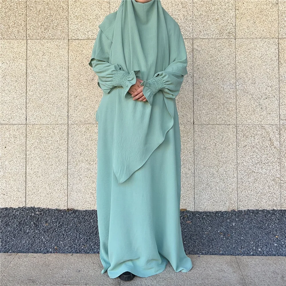 12 Light Green