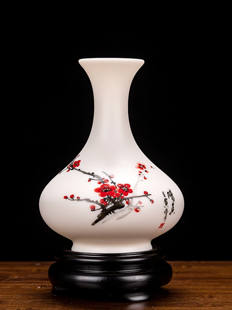

Sheep fat jade ceramic hand-painted small vase ornaments living room flower arrangement Chinese home classical decorations.