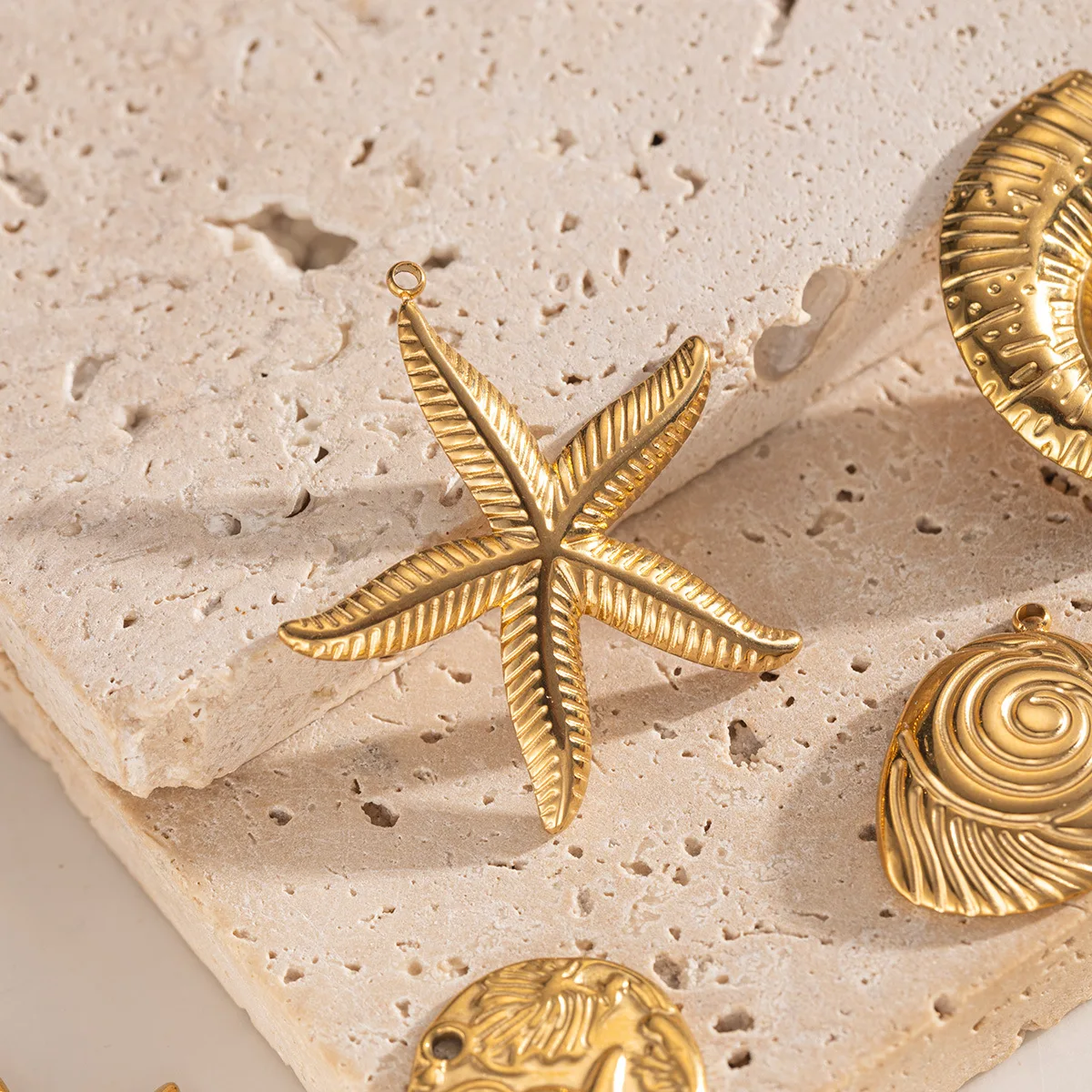 New 18K Gold Plated Ocean Animal Turtle Shell Conch Starfish Diy Charms Making Bulk Stainless Steel Charm Pendant Custom Jewelry