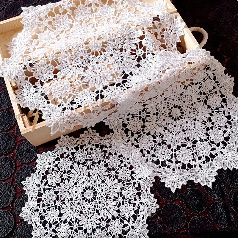 Round Hollow Lace Coaster Plate Bowl Insulation Pad Napkin Embroidery Flower Placemat Mug Dining Coffee Table Cup Mat Home Decor