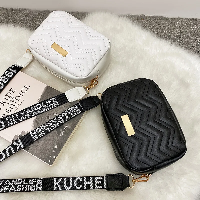 Small Messenger Bag For Women Trend Lingge Embroidery Camera Female Fashion Ladies Shoulder Crossbody Bags Mobile Phone Bag women handbags,crossbody bags