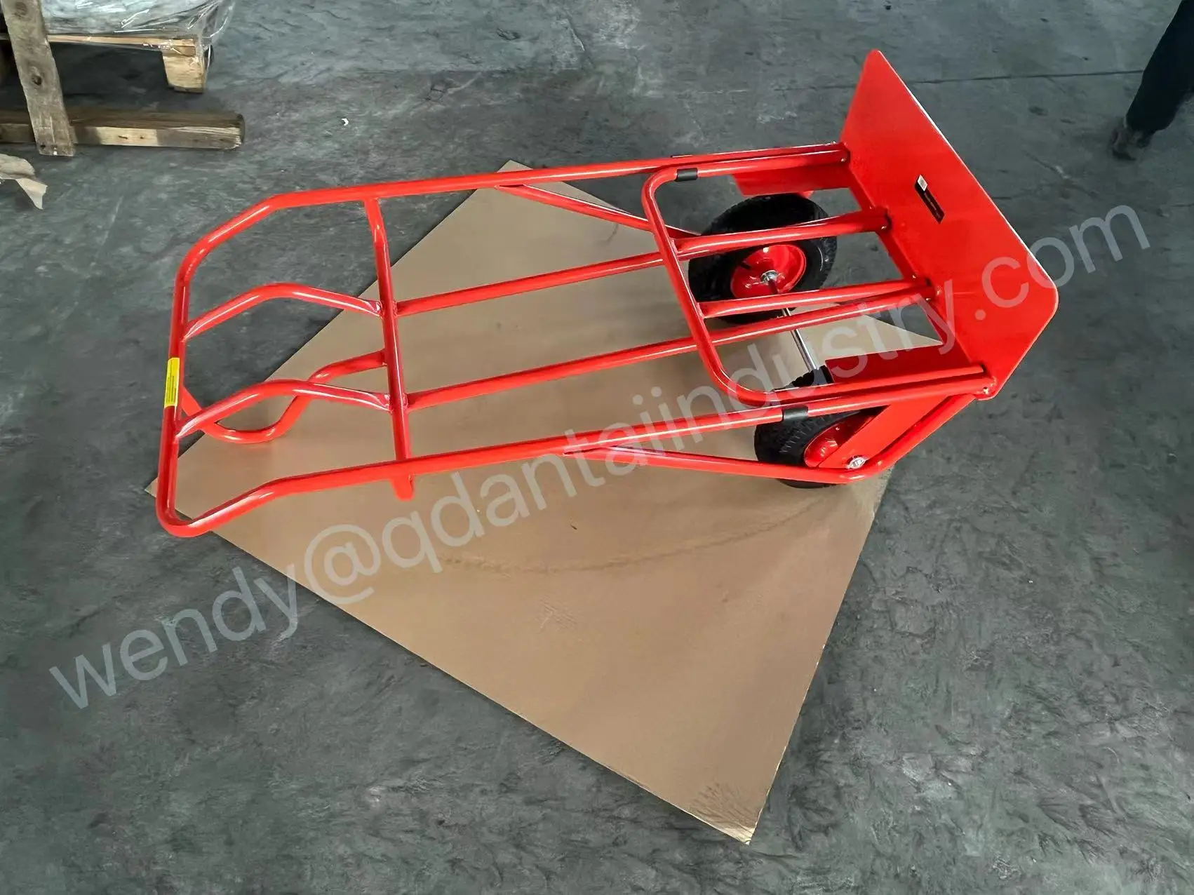 Heavy appliance pneumatic wheel hand truck and trolleys, steel portable