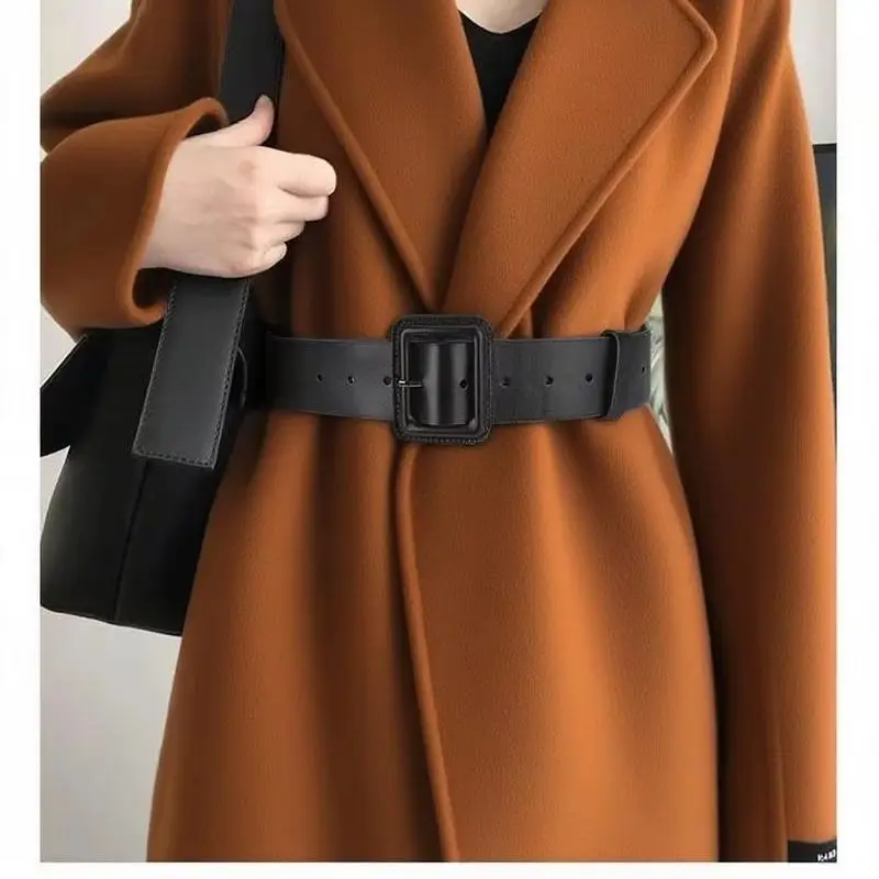 Hochwertiger Damen-Modegürtel aus Rindsleder, Schwarz, 4,5 cm Breit, Vielseitiger Casual- und Alltagsgürtel, Dekorativer Gürtel für Kleider