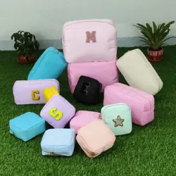 4 Sizes Solid Color Cosmetic Bag Pouch Letter Patch Organizers Makeup Waterproof Nylon Travel Cosmetic Case Wash Toiletry Bag