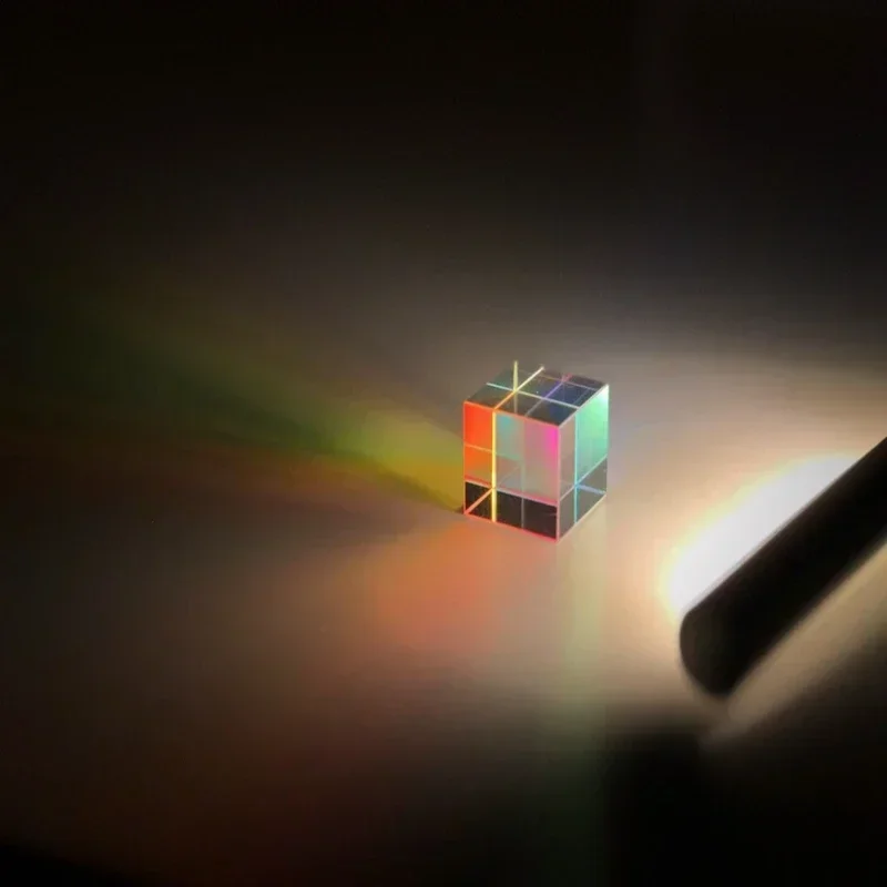 Optical prisms Photography prism 1Pcs 15/25mm Science Cube Optical Prism Photography Hexahedral Prism Home Decor Glass Cube Prisma Topografia Gifts