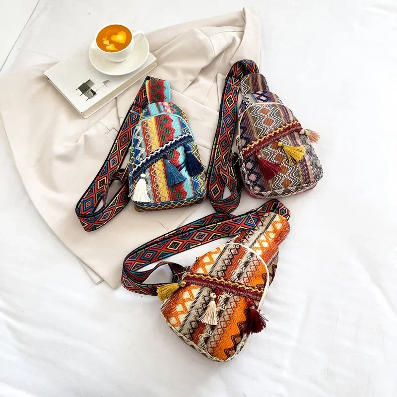 

New Ethnic Style Ladies Chest Bag Joker Fashion Tassel Purse Tide Ladies Messenger Bag Wallet Retro Fashion