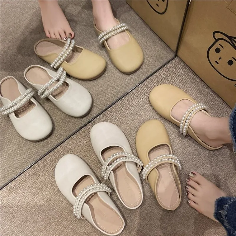 

Pearl Toe Slippers Wearing Korean Fairy Style Flat Bottomed Fashionable Slippers on The Outside
