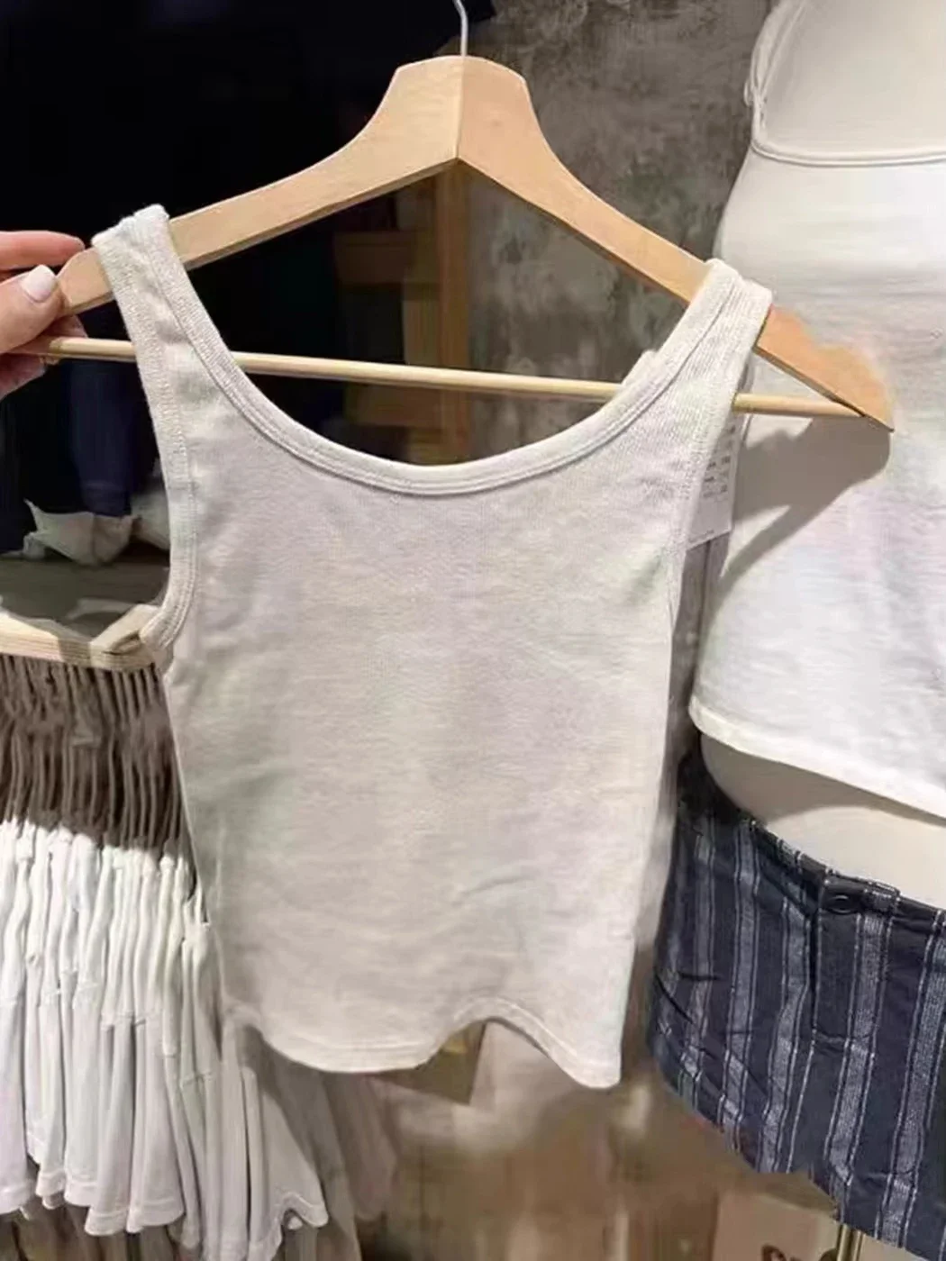 Summer Women White Tank Top Sleeveless Tight Ribbed Female Black Knit Vest Straps Simple Casual Fitness Basic Solid Clothing