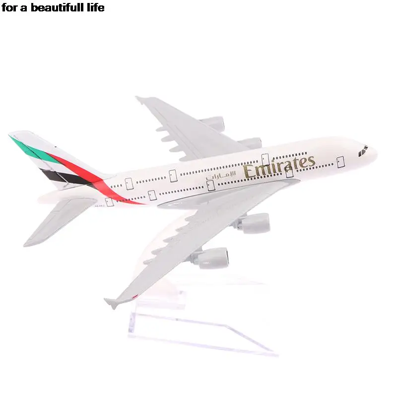 

Hot 1pc 16cm 1:400 Metal Aircraft Replica Emirates Airlines A380 Airplane Diecast Model Aviation Plane Collectible Toys for Boys