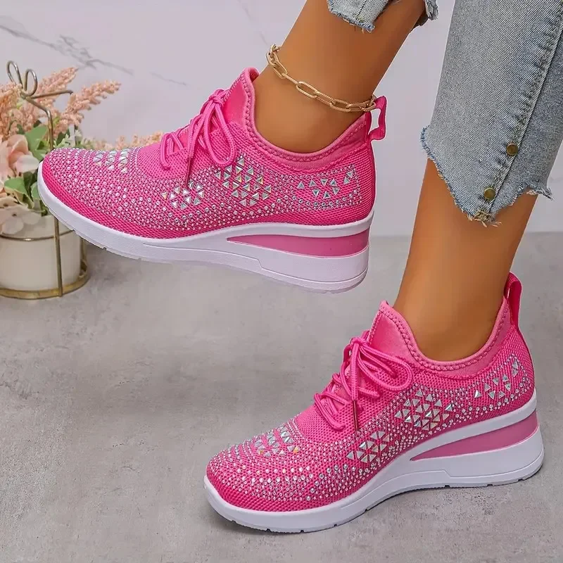 Frauen Glänzende Strass Keil Turnschuhe Atmungsaktive Rutschfeste Wanderschuhe Frau Plus Größe Mode Dicke Sohle Weiße Turnschuhe