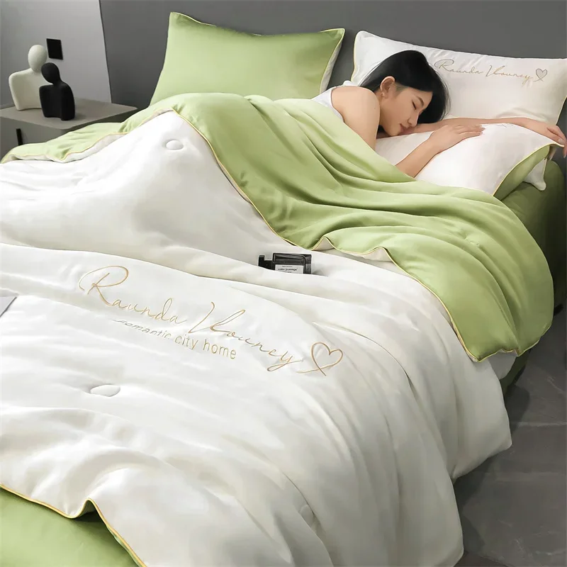 Grade A Washable Ice Silk Summer Quilt Set or 1 Pcs Quilt Skin-friendly  Air Conditioning Embroidered Comforter Summer Blanket
