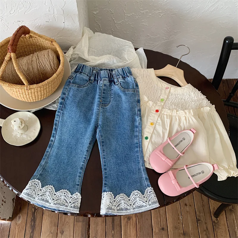 

Children's Jeans 2024 Spring Korean New Girls' Jeans Solid Lace Splicing Baby Girl Denim Pants 2-6Y Kids Flared Jeans Trousers