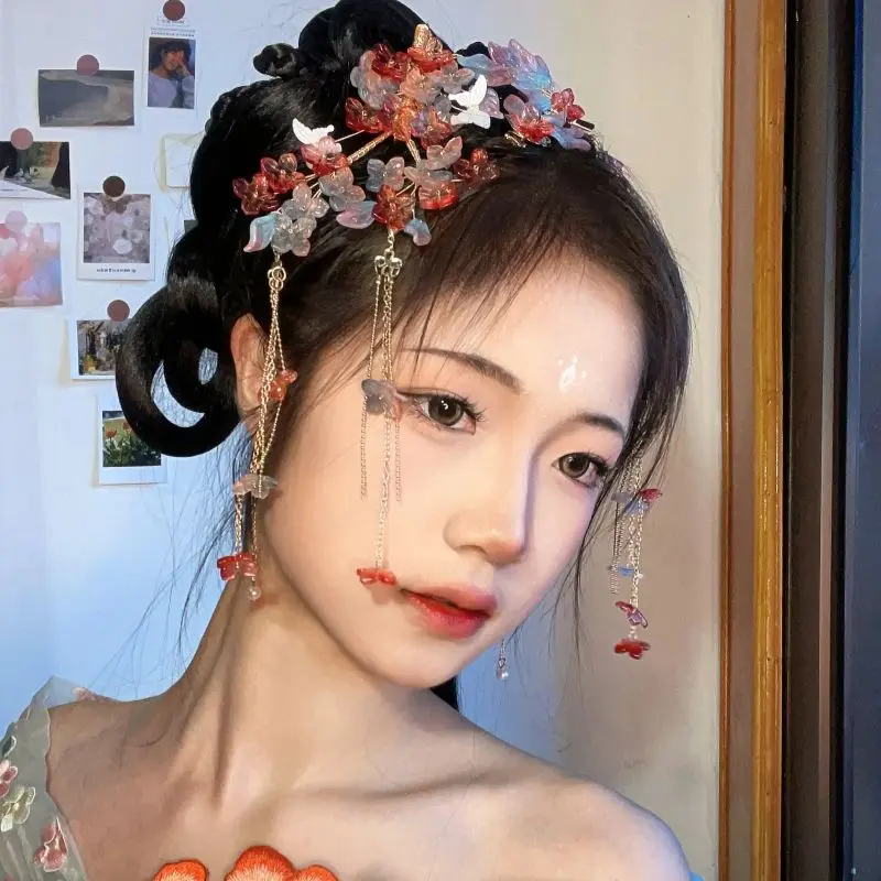 Рисунок 2 - Новые китайские зажимы Hanfu в старинном стиле