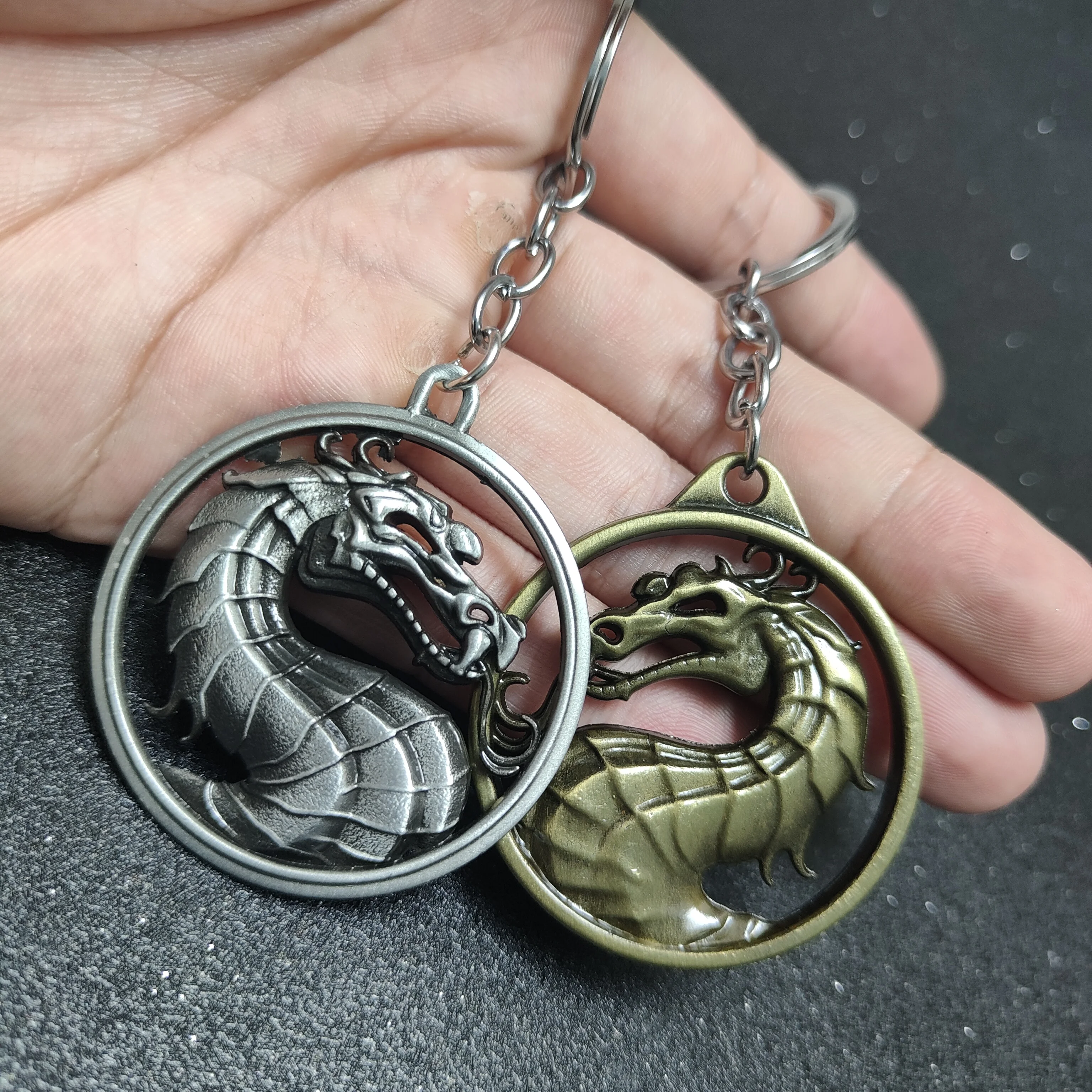 Fashion Vintage Game Mortal Kombat Keychain Dragon Totem