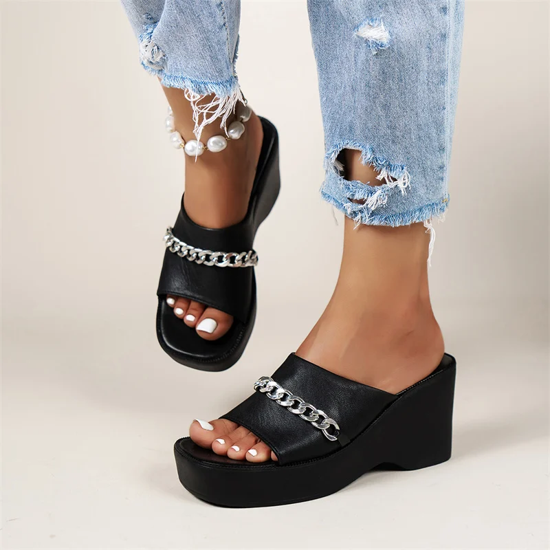 Women Shoes 2023 New Spring Autumn Open Toe Sandals Casual Beach Slides Designer Slippers Chain Flip Flops