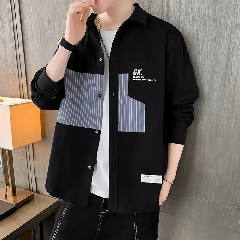 thumbnail image 1 of Camisas masculinas con bolsillo Camisa de hombre de gran tamaño Cuello verde degradado Estilo coreano normal fresco Ropa popular Original Social Xxl, 1 of 5