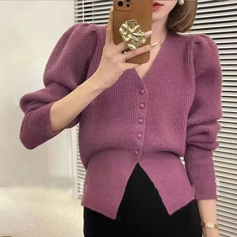 V-neck sweater jacket women's short early autumn new  high-end niche waist cinching chic top knitted cardigan inside 4