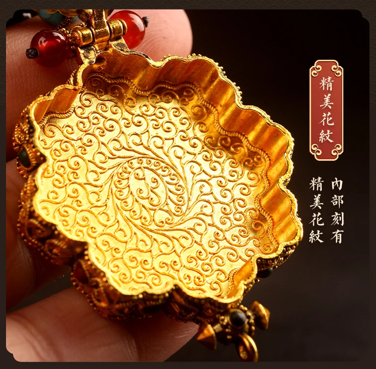Retro-style Eight Auspicious Six-character Lotus Card Gawu can open necklace pendant Buddha necklace.
