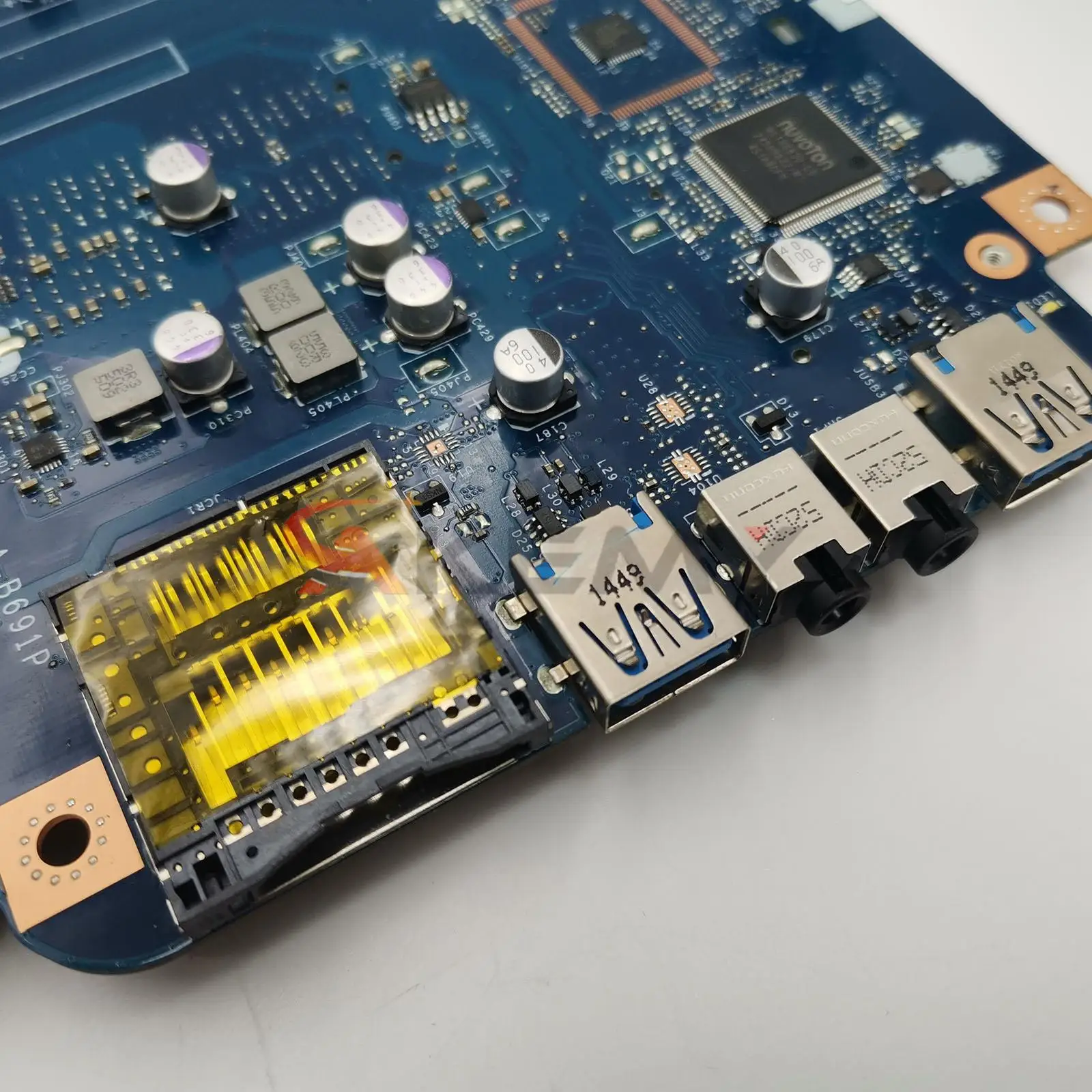 Рисунок 3 - Материнская плата AIA10 для Lenovo C2030