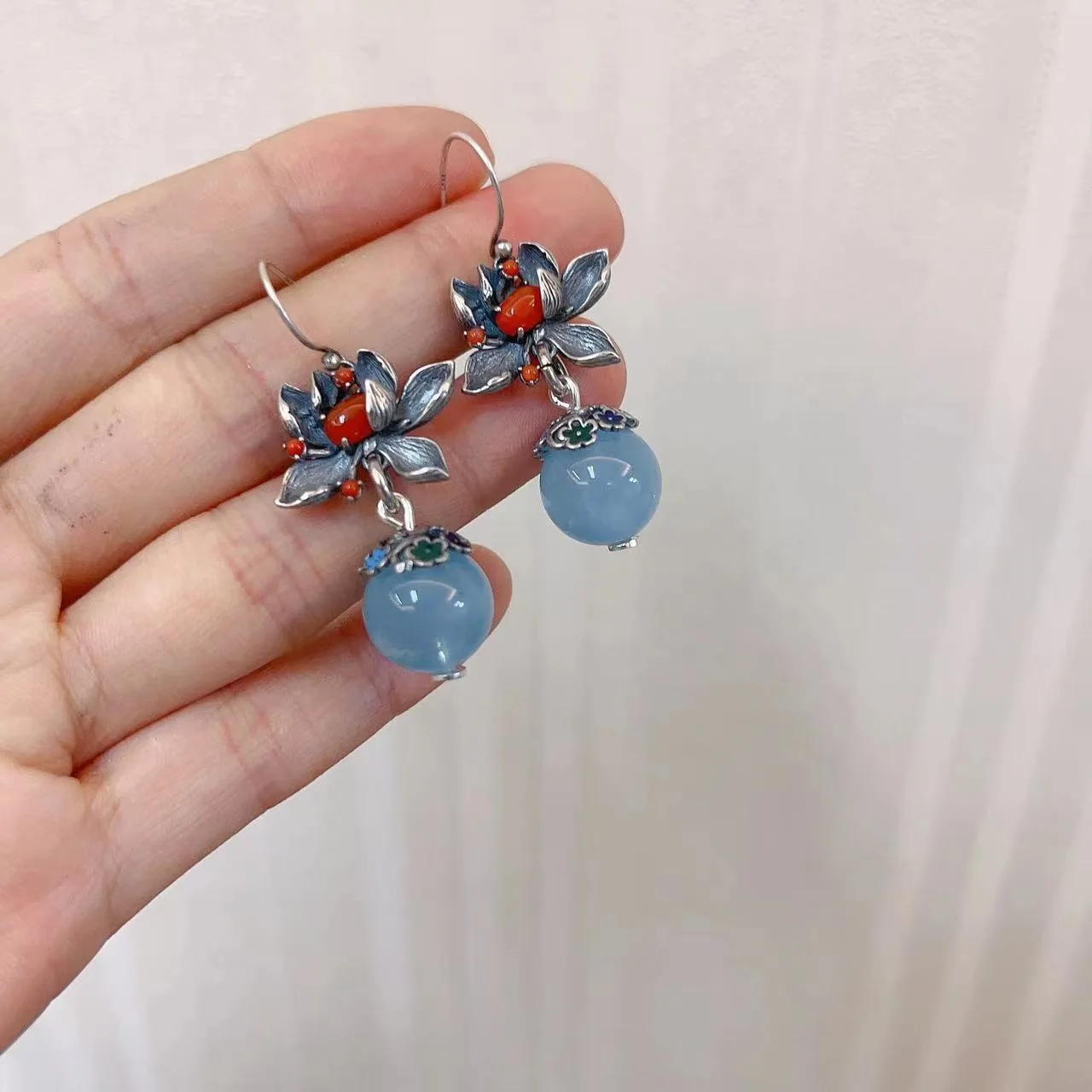 

Ethnic 925 Sterling Silver South Red Agate Aquamarine Bead Drop Earrings Vintage Original Handmade Lotus Flower Small Earrings